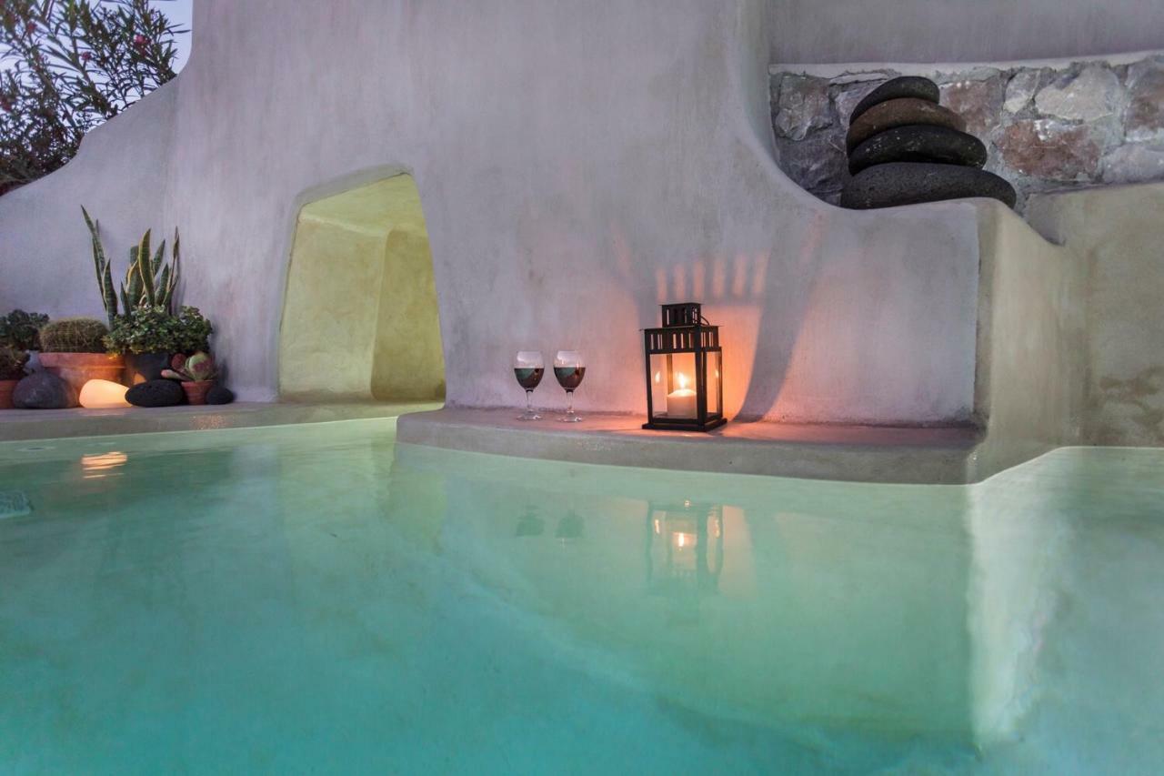 Canava Villas #2 In Santorini Private Pool Emporio  المظهر الخارجي الصورة