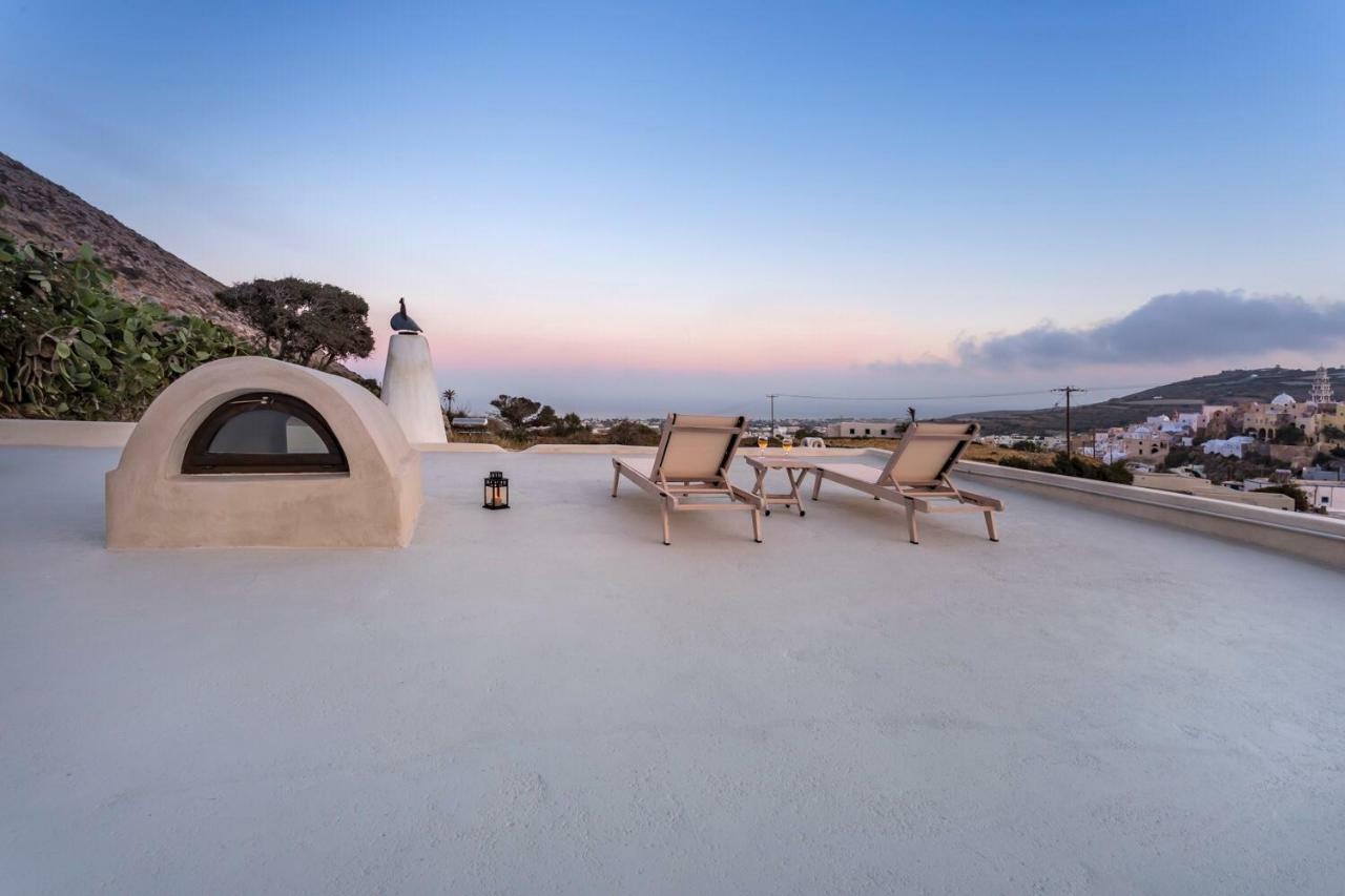 Canava Villas #2 In Santorini Private Pool Emporio  المظهر الخارجي الصورة